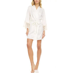 Flora by Flora Nikrooz Kit Heart Lace Matte Charmeuse Wrap Robe Ivory Size L/XL